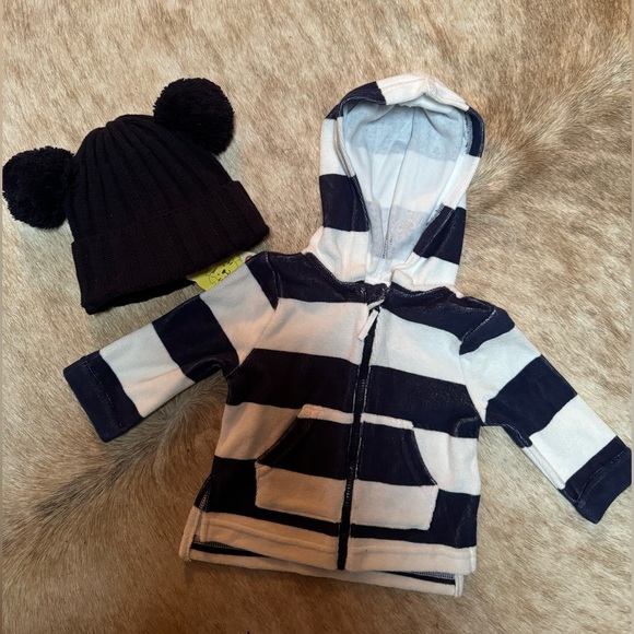 Other - Baby hoodie and pompom beanie 12 months